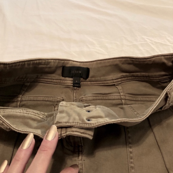 NWOT New J. CREW army green pencil skirt size 6 - Picture 2 of 4